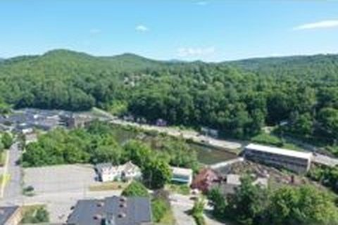 Surrounding Vermont hills